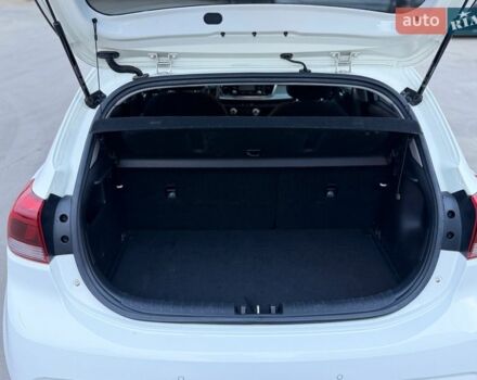 Белый Киа Рио, объемом двигателя 1.4 л и пробегом 89 тыс. км за 13500 $, фото 37 на Automoto.ua