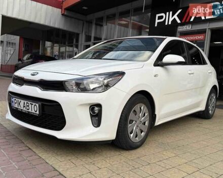 Белый Киа Рио, объемом двигателя 1.2 л и пробегом 37 тыс. км за 11900 $, фото 1 на Automoto.ua