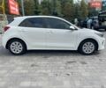 Белый Киа Рио, объемом двигателя 1.25 л и пробегом 46 тыс. км за 10000 $, фото 10 на Automoto.ua