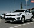 Белый Киа Рио, объемом двигателя 1.59 л и пробегом 70 тыс. км за 15000 $, фото 1 на Automoto.ua
