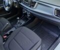 Білий Кіа Ріо, об'ємом двигуна 1.25 л та пробігом 7 тис. км за 10950 $, фото 5 на Automoto.ua