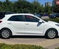 Белый Киа Рио, объемом двигателя 1.25 л и пробегом 64 тыс. км за 13500 $, фото 7 на Automoto.ua