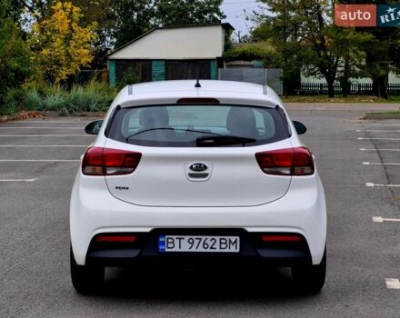 Білий Кіа Ріо, об'ємом двигуна 1.25 л та пробігом 91 тис. км за 8500 $, фото 4 на Automoto.ua