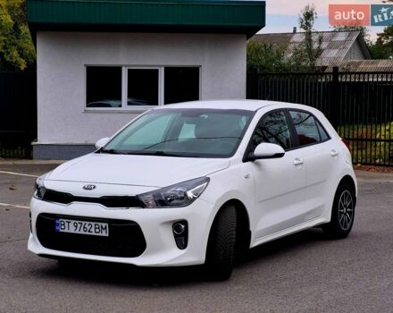 Білий Кіа Ріо, об'ємом двигуна 1.25 л та пробігом 91 тис. км за 8500 $, фото 2 на Automoto.ua