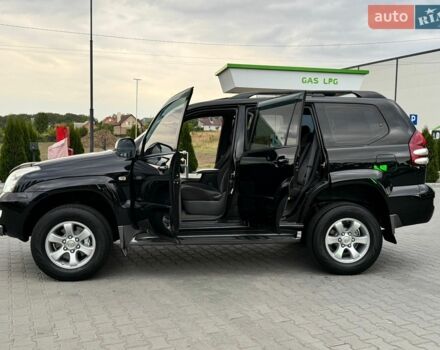 Белый Киа Рио, объемом двигателя 1.37 л и пробегом 66 тыс. км за 14600 $, фото 5 на Automoto.ua