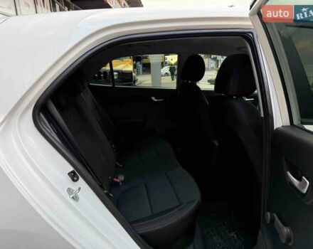 Белый Киа Рио, объемом двигателя 1.2 л и пробегом 41 тыс. км за 11400 $, фото 31 на Automoto.ua