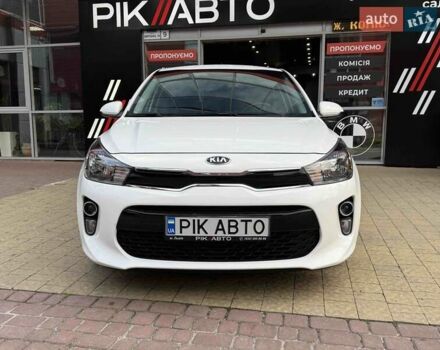 Белый Киа Рио, объемом двигателя 1.2 л и пробегом 37 тыс. км за 11900 $, фото 2 на Automoto.ua