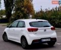 Білий Кіа Ріо, об'ємом двигуна 1.25 л та пробігом 91 тис. км за 8500 $, фото 3 на Automoto.ua