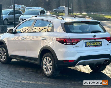 Белый Киа Рио, объемом двигателя 1.6 л и пробегом 32 тыс. км за 15500 $, фото 3 на Automoto.ua