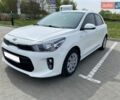 Білий Кіа Ріо, об'ємом двигуна 1.25 л та пробігом 72 тис. км за 11300 $, фото 3 на Automoto.ua