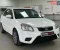Білий Кіа Ріо, об'ємом двигуна 1.49 л та пробігом 170 тис. км за 4690 $, фото 1 на Automoto.ua