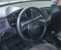 Білий Кіа Ріо, об'ємом двигуна 1.5 л та пробігом 157 тис. км за 7500 $, фото 6 на Automoto.ua