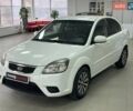 Белый Киа Рио, объемом двигателя 1.49 л и пробегом 170 тыс. км за 4990 $, фото 6 на Automoto.ua