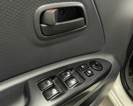 Белый Киа Рио, объемом двигателя 1.5 л и пробегом 170 тыс. км за 4690 $, фото 7 на Automoto.ua