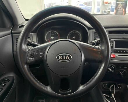 Белый Киа Рио, объемом двигателя 1.5 л и пробегом 170 тыс. км за 4690 $, фото 11 на Automoto.ua