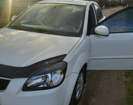 Белый Киа Рио, объемом двигателя 1.4 л и пробегом 91 тыс. км за 6000 $, фото 19 на Automoto.ua