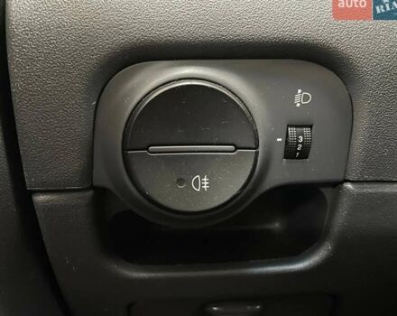 Белый Киа Рио, объемом двигателя 1.49 л и пробегом 170 тыс. км за 4990 $, фото 18 на Automoto.ua