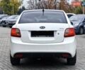 Белый Киа Рио, объемом двигателя 1.49 л и пробегом 157 тыс. км за 7100 $, фото 6 на Automoto.ua