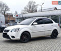 Белый Киа Рио, объемом двигателя 1.49 л и пробегом 157 тыс. км за 7100 $, фото 1 на Automoto.ua