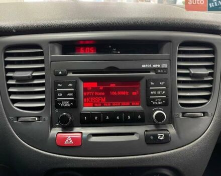 Белый Киа Рио, объемом двигателя 1.49 л и пробегом 170 тыс. км за 4990 $, фото 24 на Automoto.ua