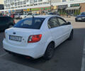 Белый Киа Рио, объемом двигателя 1.4 л и пробегом 297 тыс. км за 4600 $, фото 4 на Automoto.ua