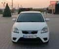 Білий Кіа Ріо, об'ємом двигуна 1.4 л та пробігом 202 тис. км за 5000 $, фото 1 на Automoto.ua