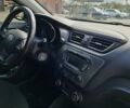 Белый Киа Рио, объемом двигателя 1.59 л и пробегом 210 тыс. км за 6800 $, фото 10 на Automoto.ua