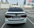 Белый Киа Рио, объемом двигателя 1.6 л и пробегом 253 тыс. км за 7400 $, фото 4 на Automoto.ua