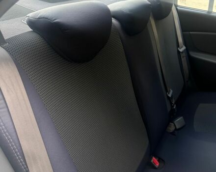 Белый Киа Рио, объемом двигателя 1.4 л и пробегом 158 тыс. км за 5800 $, фото 29 на Automoto.ua