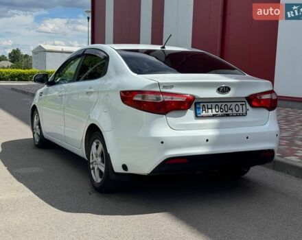 Білий Кіа Ріо, об'ємом двигуна 1.4 л та пробігом 219 тис. км за 5999 $, фото 5 на Automoto.ua