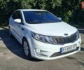 Белый Киа Рио, объемом двигателя 1.59 л и пробегом 210 тыс. км за 6800 $, фото 1 на Automoto.ua