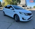 Білий Кіа Ріо, об'ємом двигуна 1.4 л та пробігом 162 тис. км за 6999 $, фото 5 на Automoto.ua