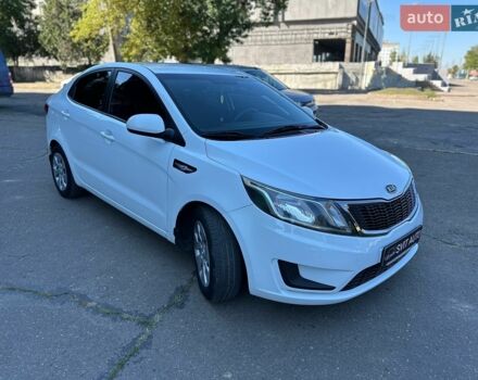 Білий Кіа Ріо, об'ємом двигуна 1.4 л та пробігом 162 тис. км за 6999 $, фото 4 на Automoto.ua
