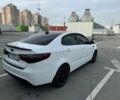 Белый Киа Рио, объемом двигателя 1.6 л и пробегом 257 тыс. км за 6900 $, фото 3 на Automoto.ua