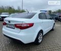 Белый Киа Рио, объемом двигателя 1.4 л и пробегом 132 тыс. км за 7600 $, фото 5 на Automoto.ua