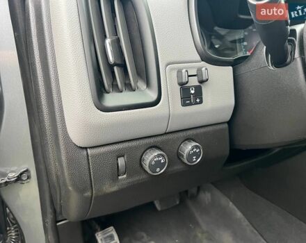 Білий Кіа Ріо, об'ємом двигуна 1.4 л та пробігом 162 тис. км за 6999 $, фото 25 на Automoto.ua