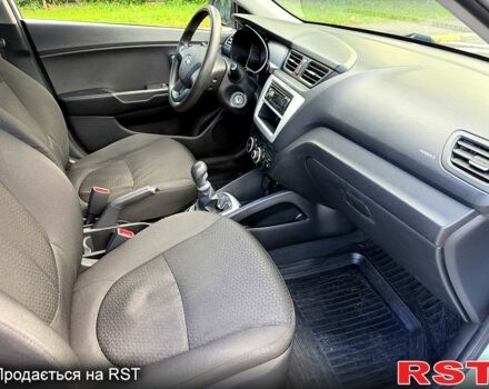 Белый Киа Рио, объемом двигателя 1.4 л и пробегом 157 тыс. км за 6200 $, фото 10 на Automoto.ua