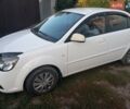 Белый Киа Рио, объемом двигателя 1.4 л и пробегом 191 тыс. км за 4600 $, фото 1 на Automoto.ua