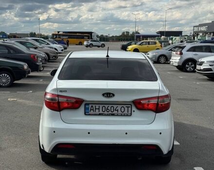 Білий Кіа Ріо, об'ємом двигуна 1.4 л та пробігом 218 тис. км за 5750 $, фото 4 на Automoto.ua