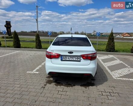 Белый Киа Рио, объемом двигателя 1.4 л и пробегом 167 тыс. км за 7200 $, фото 4 на Automoto.ua