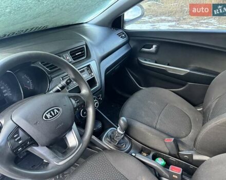 Білий Кіа Ріо, об'ємом двигуна 1.4 л та пробігом 160 тис. км за 2999 $, фото 13 на Automoto.ua