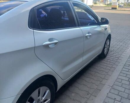 Киа Рио 2011 в Днепре (Днепропетровске) на Automoto.ua Белый Киа Рио, объемом двигателя 1.59 л и пробегом 270 тыс. км за 6900 $, фото 3 на Automoto.ua