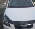 Белый Киа Рио, объемом двигателя 1.4 л и пробегом 191 тыс. км за 4600 $, фото 4 на Automoto.ua