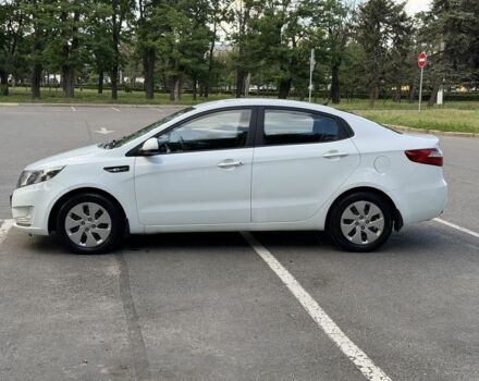 Белый Киа Рио, объемом двигателя 1.4 л и пробегом 157 тыс. км за 6200 $, фото 7 на Automoto.ua