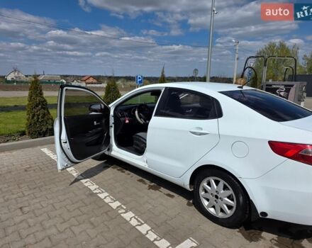 Білий Кіа Ріо, об'ємом двигуна 1.4 л та пробігом 167 тис. км за 6900 $, фото 8 на Automoto.ua