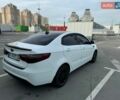 Белый Киа Рио, объемом двигателя 1.59 л и пробегом 257 тыс. км за 6999 $, фото 3 на Automoto.ua