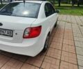 Белый Киа Рио, объемом двигателя 1.4 л и пробегом 250 тыс. км за 6100 $, фото 3 на Automoto.ua