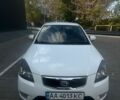 Белый Киа Рио, объемом двигателя 1.4 л и пробегом 158 тыс. км за 5800 $, фото 13 на Automoto.ua