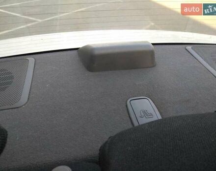 Белый Киа Рио, объемом двигателя 1.4 л и пробегом 260 тыс. км за 6400 $, фото 4 на Automoto.ua