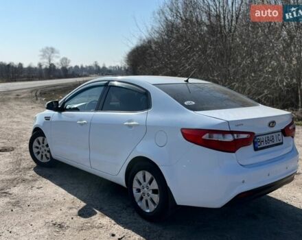Білий Кіа Ріо, об'ємом двигуна 1.59 л та пробігом 220 тис. км за 6000 $, фото 4 на Automoto.ua